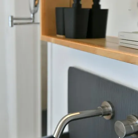 Hydra Icons Guest house 3*